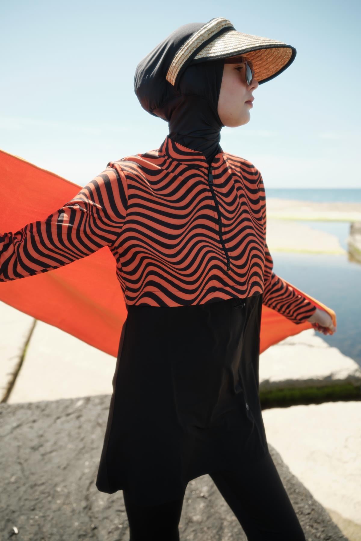 C&City Unisex Tile - Black Burkinis