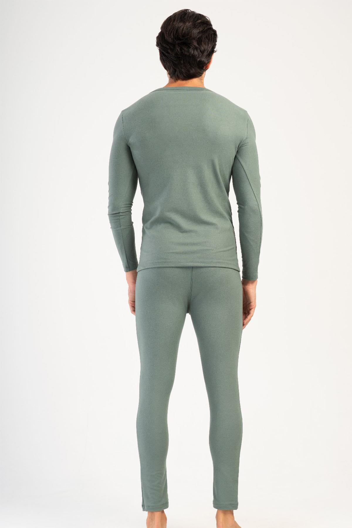 C&City Men Khaki Green Clothing