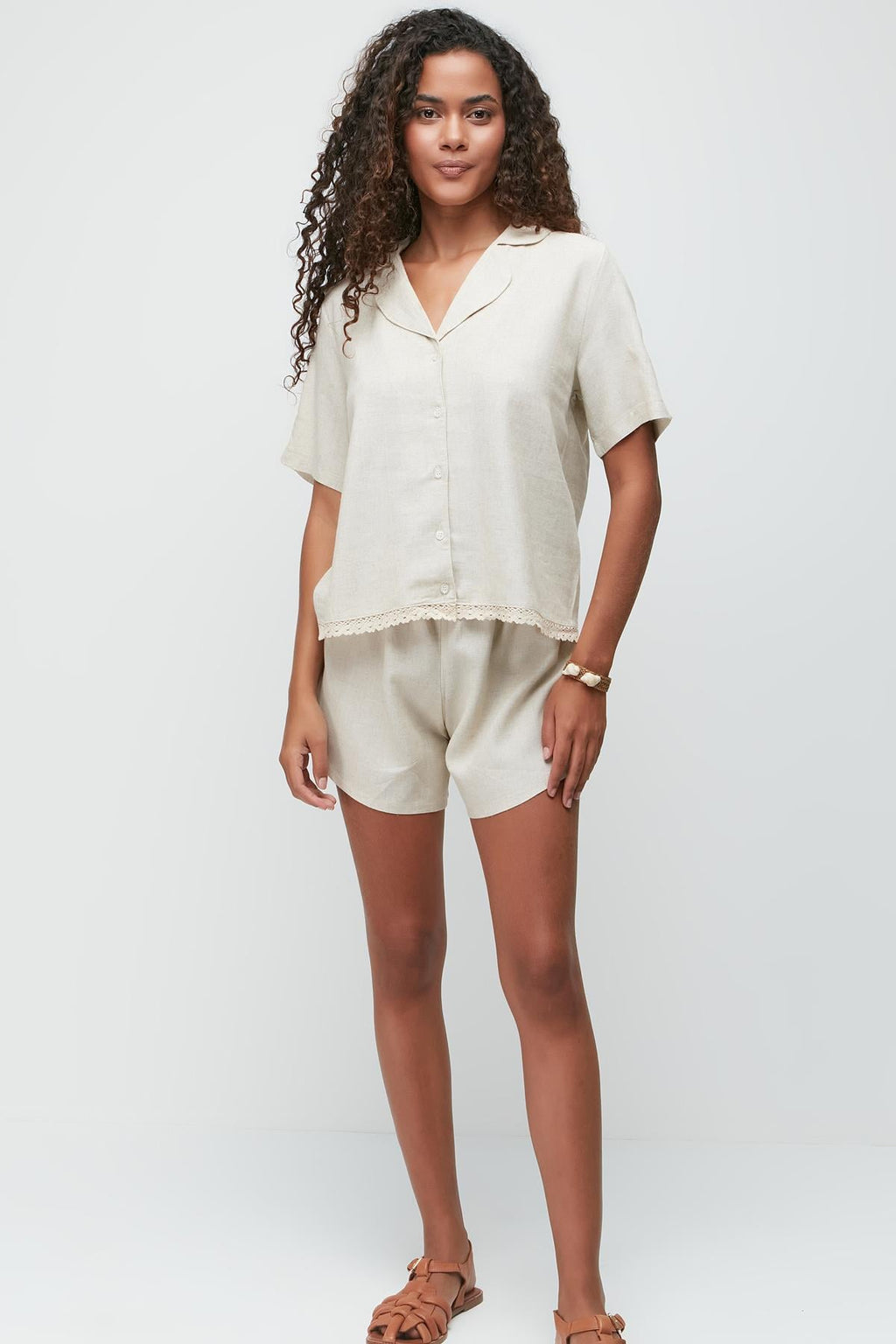 C&City Unisex Beige Shorts