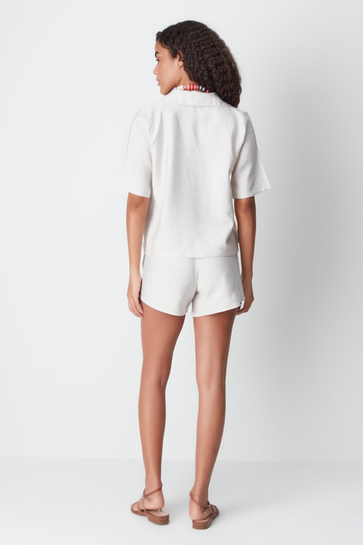 C&City Unisex Beige Shorts