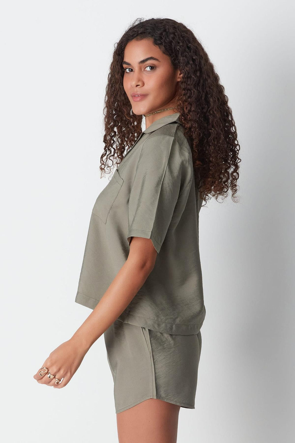 C&City Unisex Khaki Green Shorts