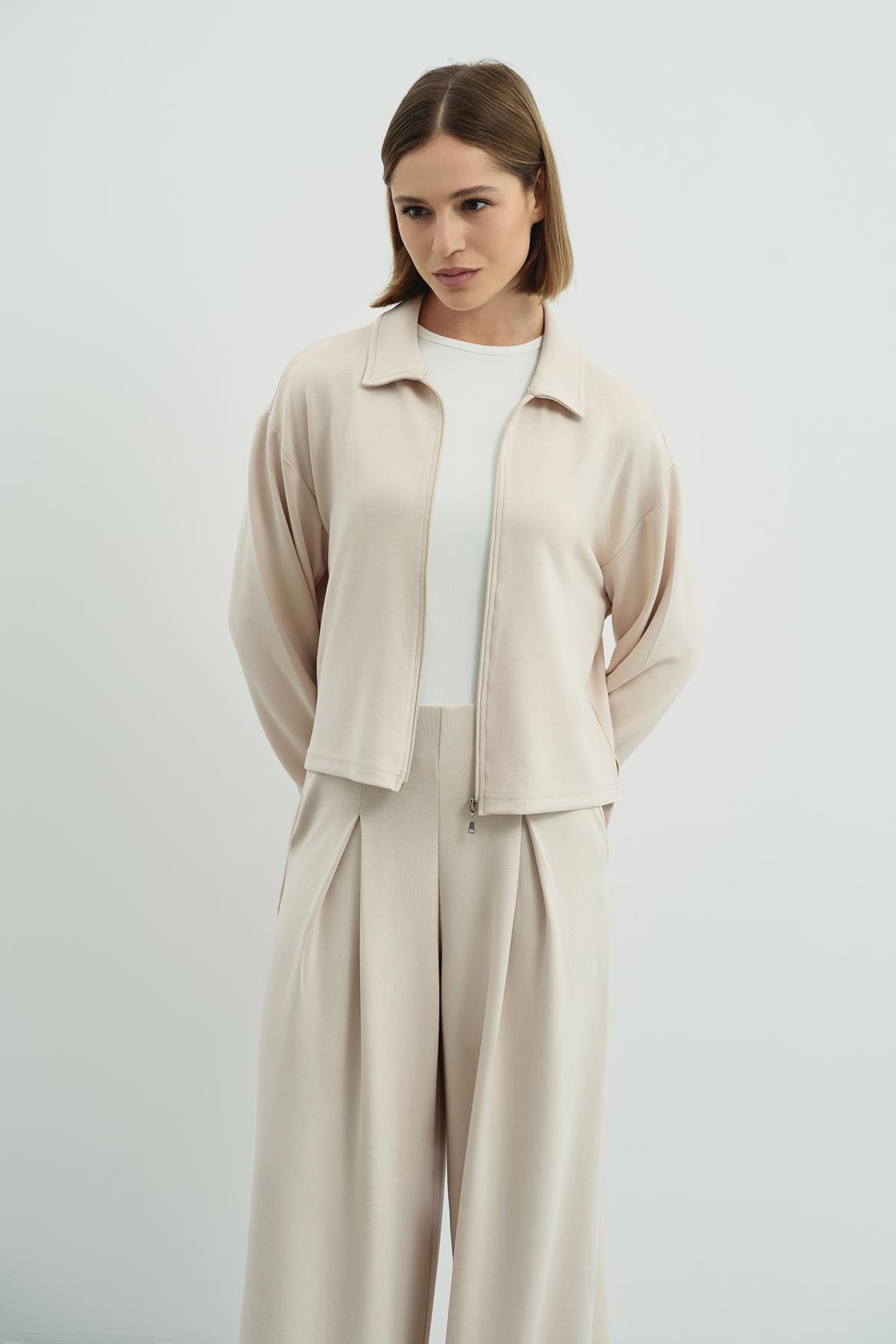 C&City Unisex Beige Pajamas