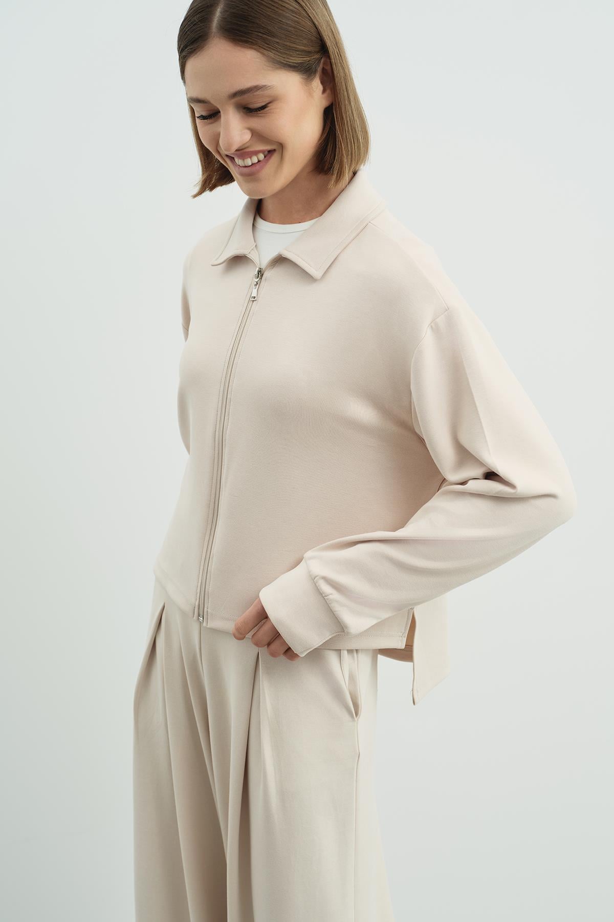 C&City Unisex Beige Pajamas