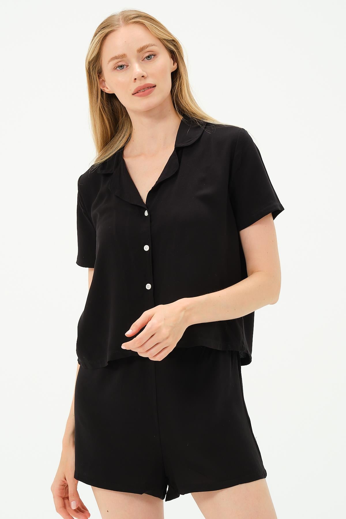 C&City Unisex Black Shorts
