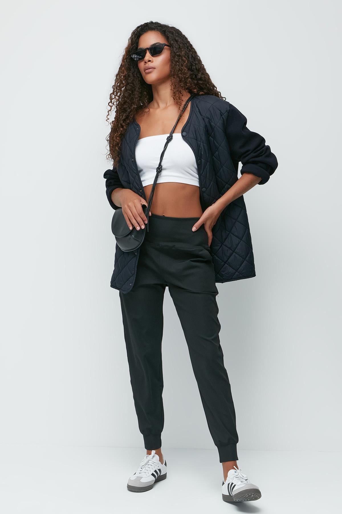 C&City Unisex Black Tracksuit